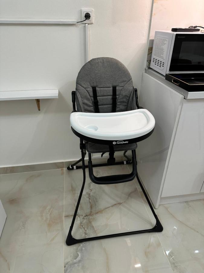 Modern Apartment 200M From Acropolis 100Mbps Netflix Athens Luaran gambar